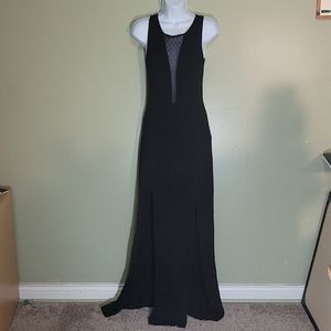 Guess Sleeveless Maxi Dress